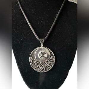 Oxidized silver/gunmetal handmade STATEMENT necklace and pendant!